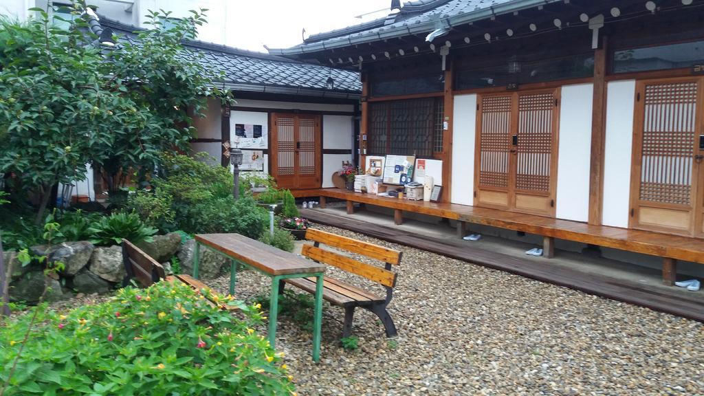 Отель Dukmanjae Чонджу Экстерьер фото
